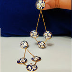 Load image into Gallery viewer, Glorious Round Swing Earring
