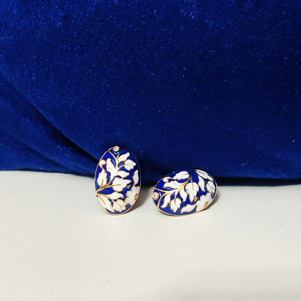 Oval modern button studs earring