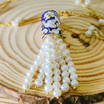 Load image into Gallery viewer, Life Of A Bird Rotating Pearl Chain Necklace
